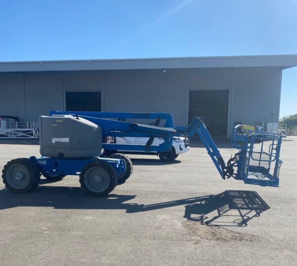 GENIE Z45/25IC DIESEL ARTICULATING BOOM LIFT -2008(3) sku. H107315