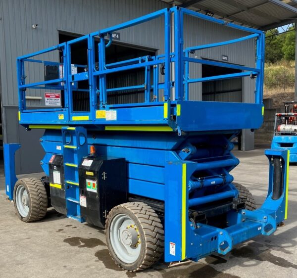 GENIE GS-4390RT SCISSOR LIFT-2015(1) sku. H102480