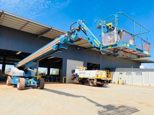 TELESCOPIC BOOM LIFT GENIE SX180-2015(1) sku. H102542