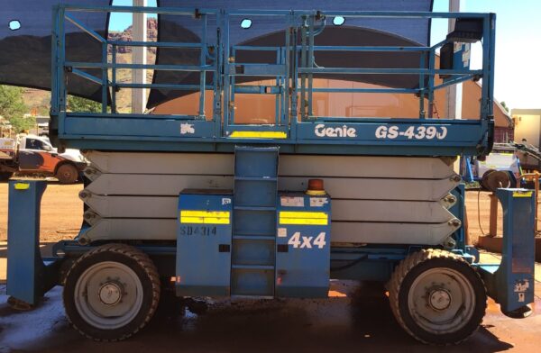 GENIE GS-4390RT SCISSOR LIFT-2008(3) sku. SD4314