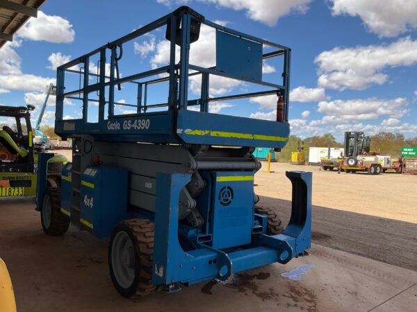 GENIE GS-3268RT SCISSOR LIFT-2008(2) sku. H107837